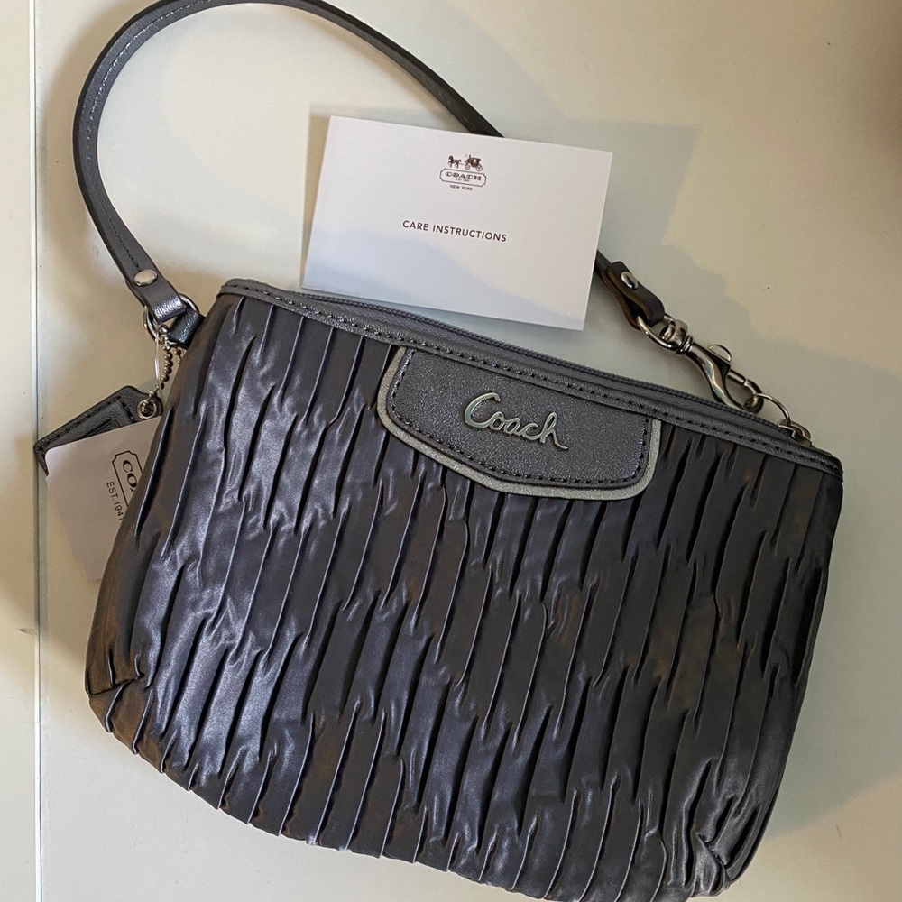 COACH Wristlet NWT